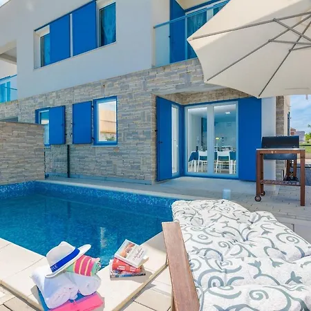Miri Cherry Privlaka (Zadar)